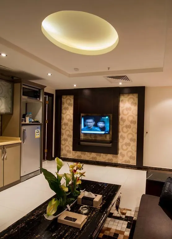 Al Yamama Palace Hotel Suitesリヤード サウジアラビア